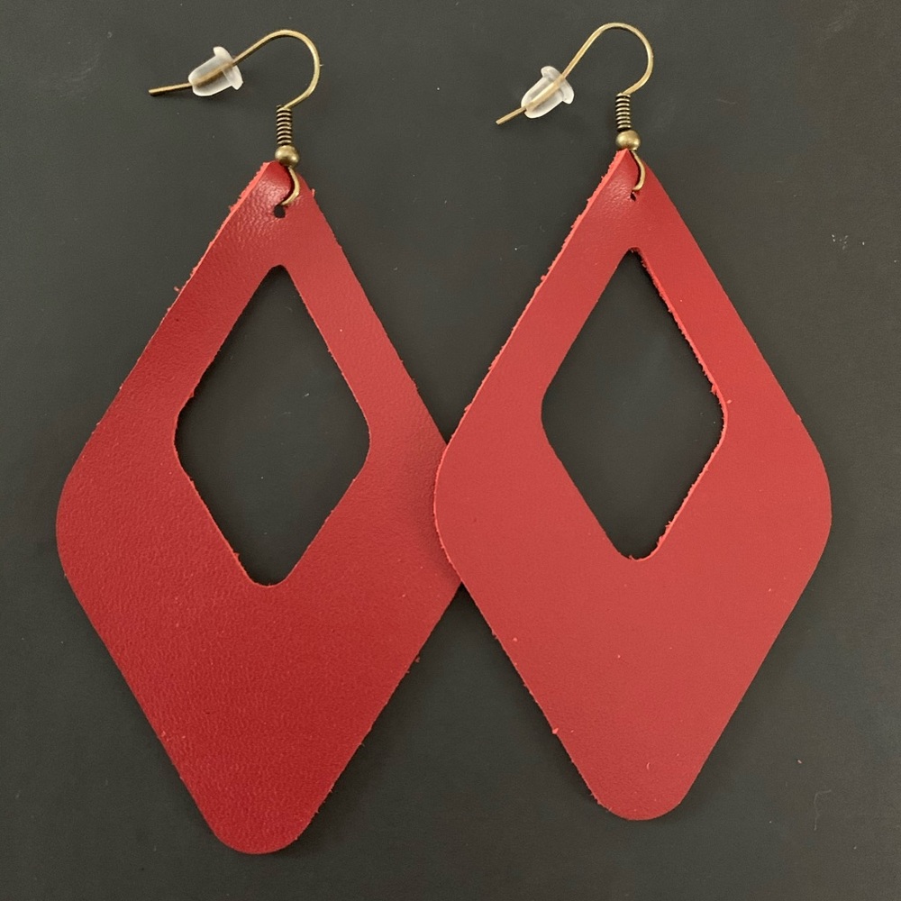 Leather earrings